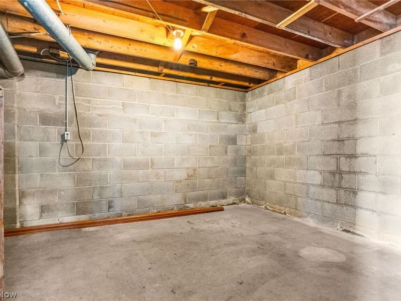 3388 Symphony Lane, New Franklin, OH 44216 Photo 22