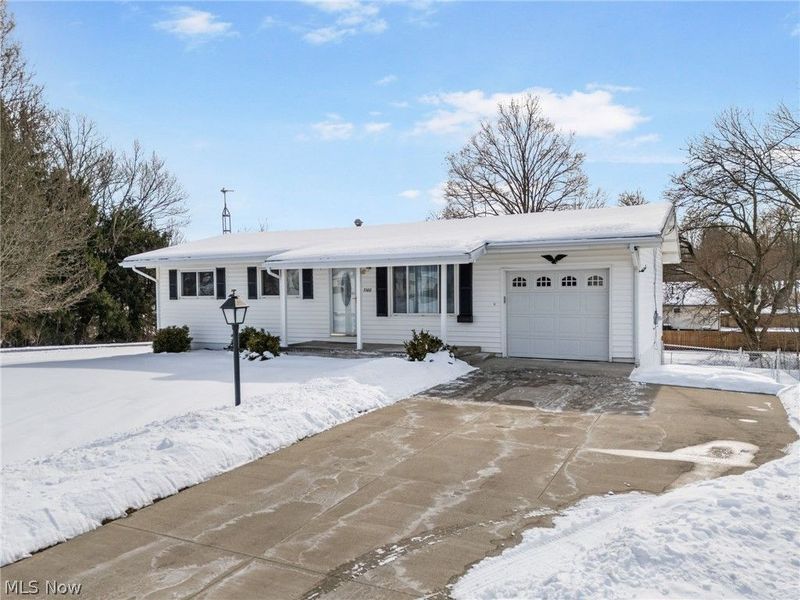 3388 Symphony Lane, New Franklin, OH 44216 Photo 3