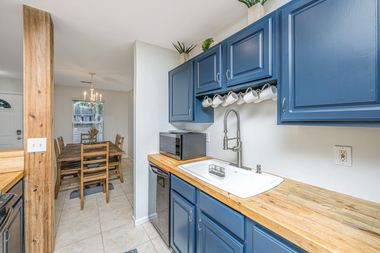 1573 Blaze Lane Photo 10