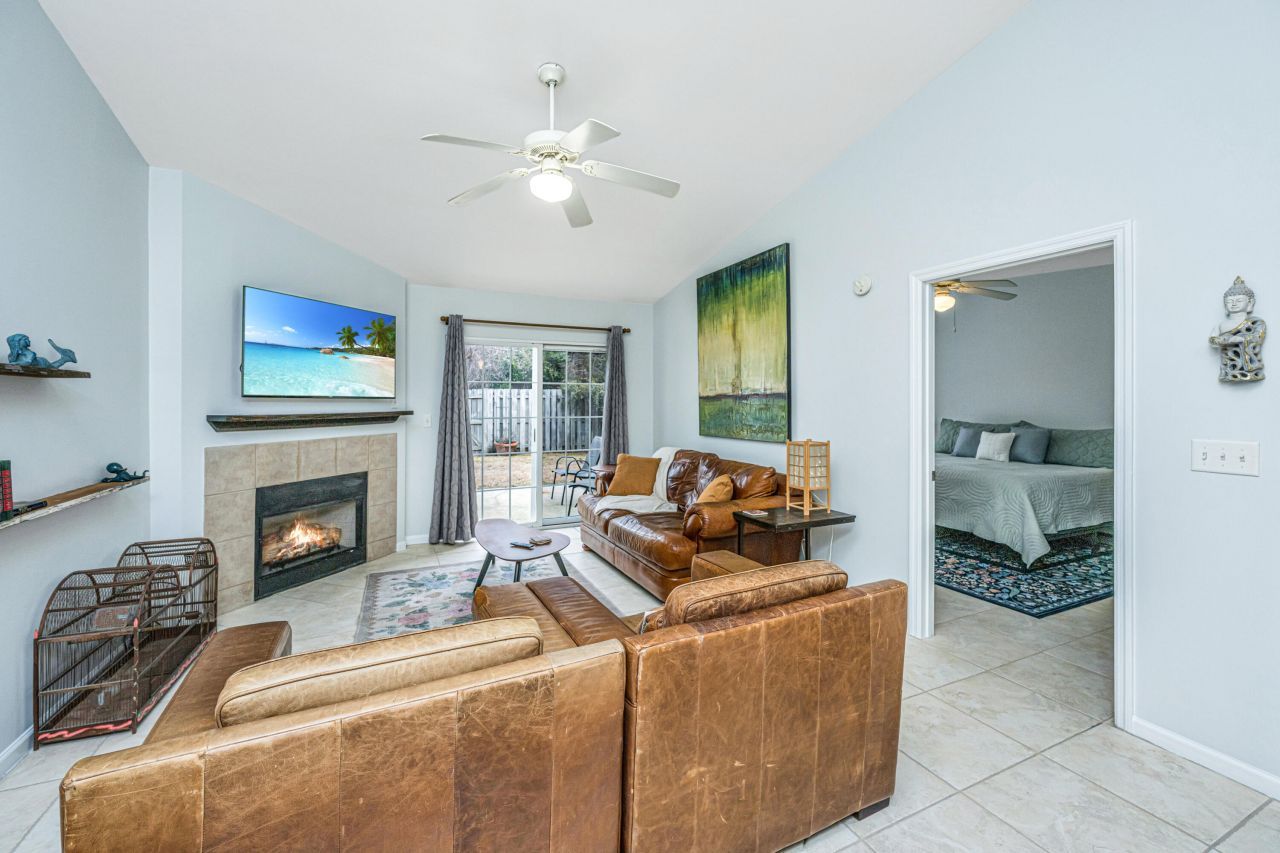 1573 Blaze Lane Photo 17