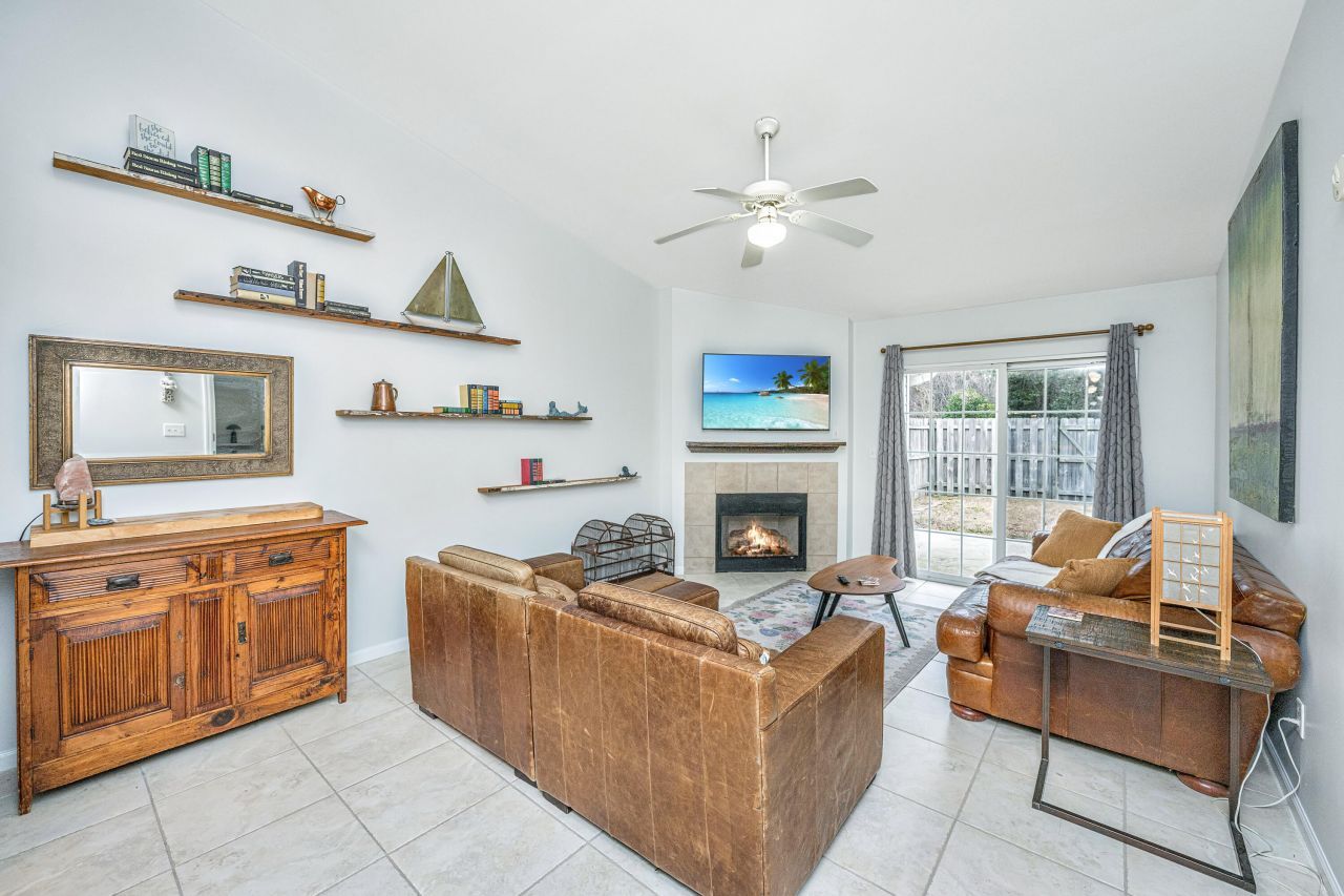 1573 Blaze Lane Photo 19