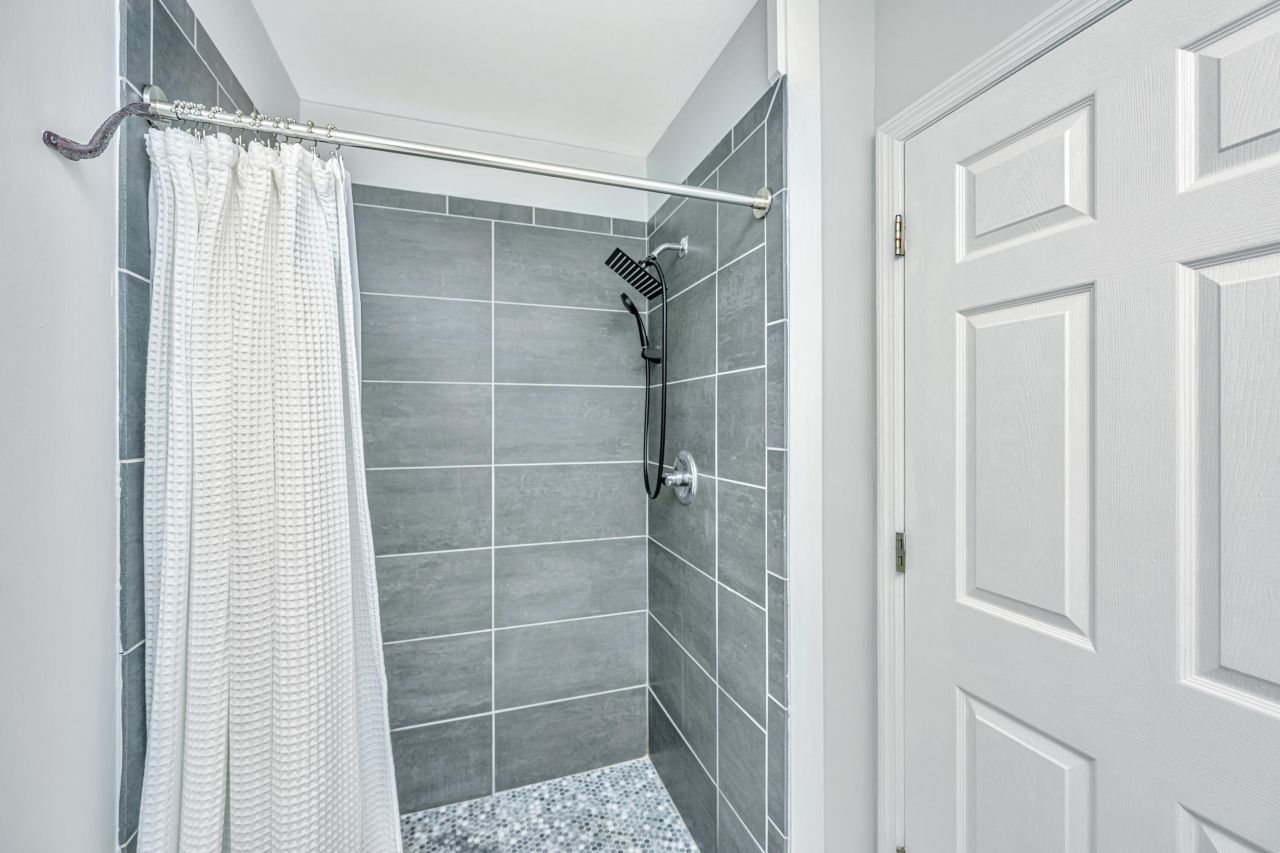 1573 Blaze Lane Photo 24