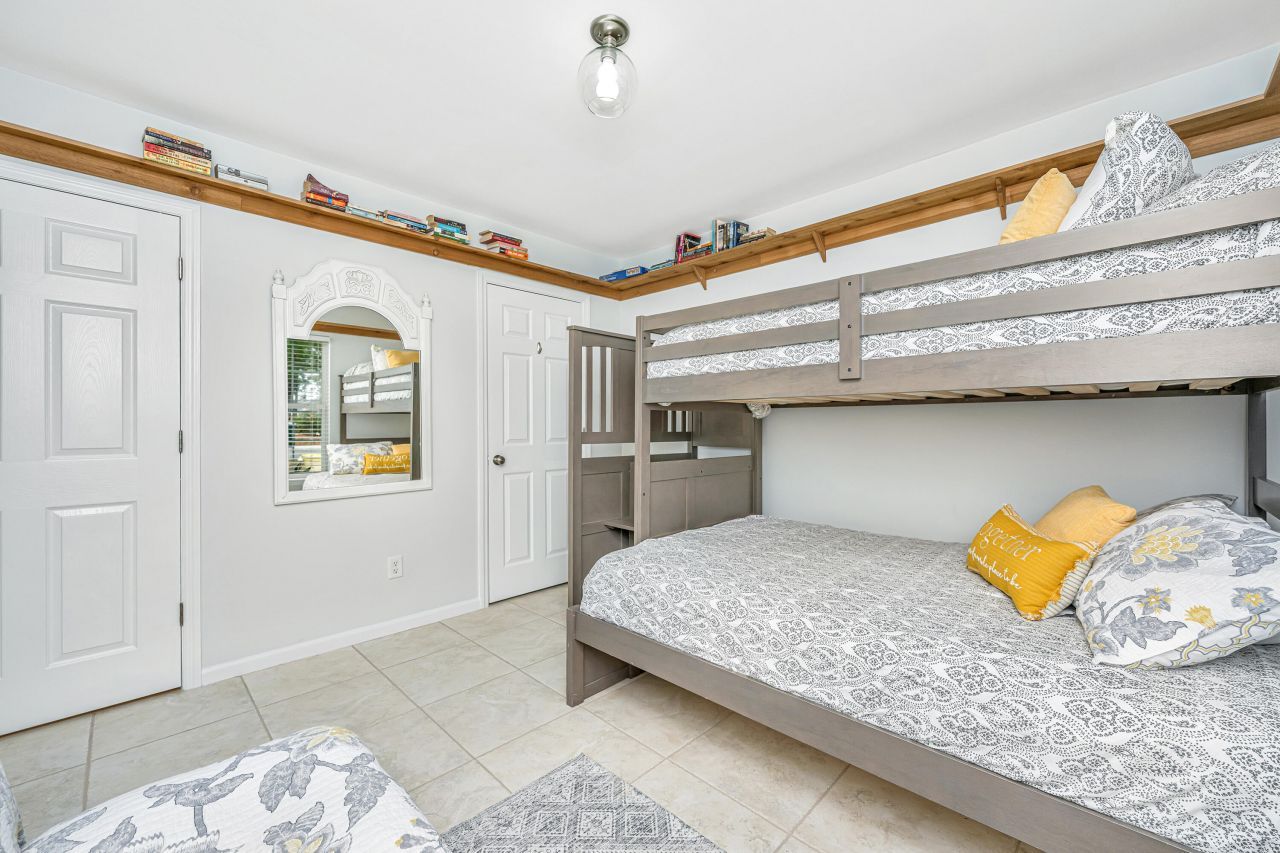 1573 Blaze Lane Photo 30