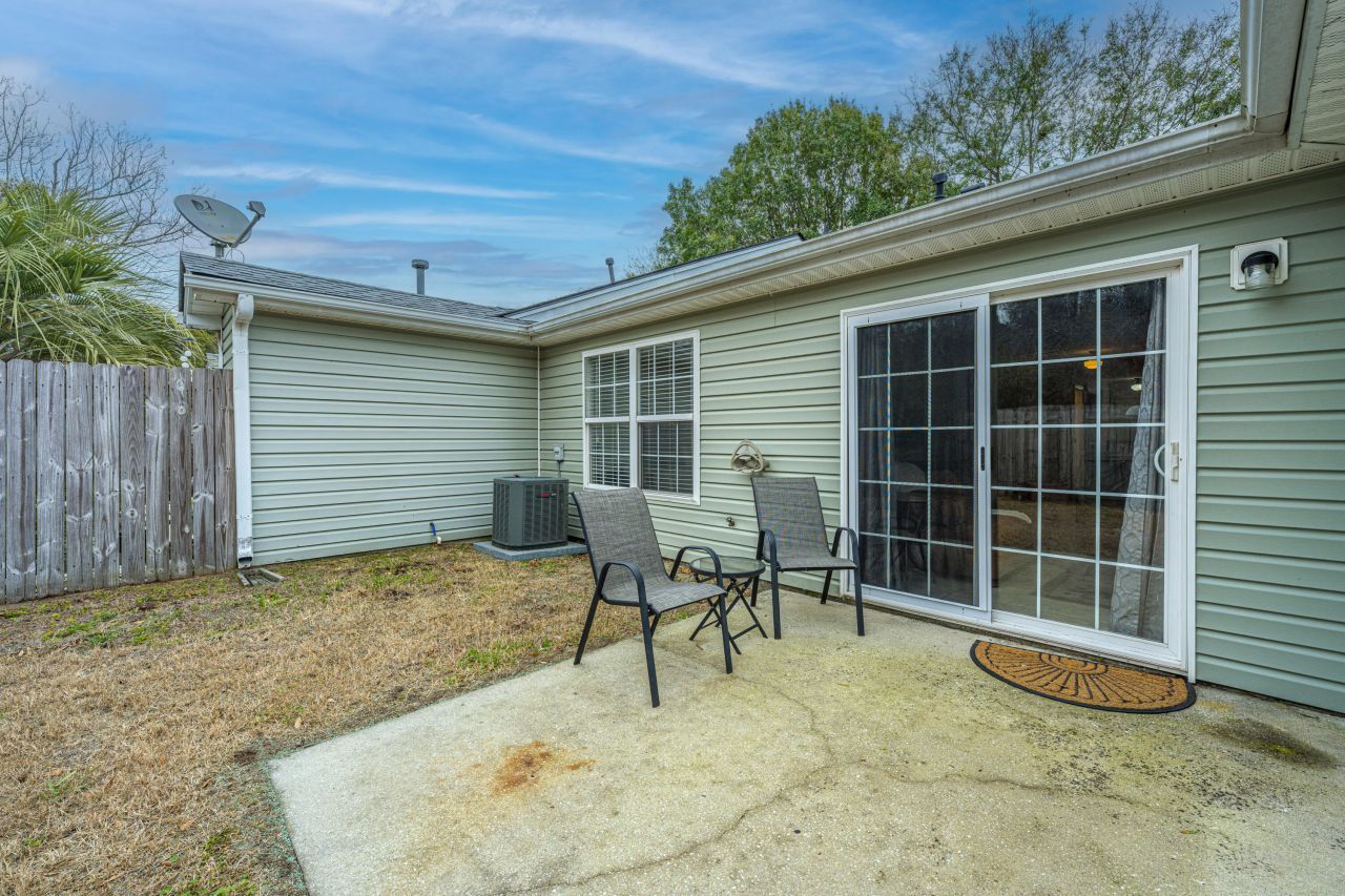 1573 Blaze Lane Photo 36