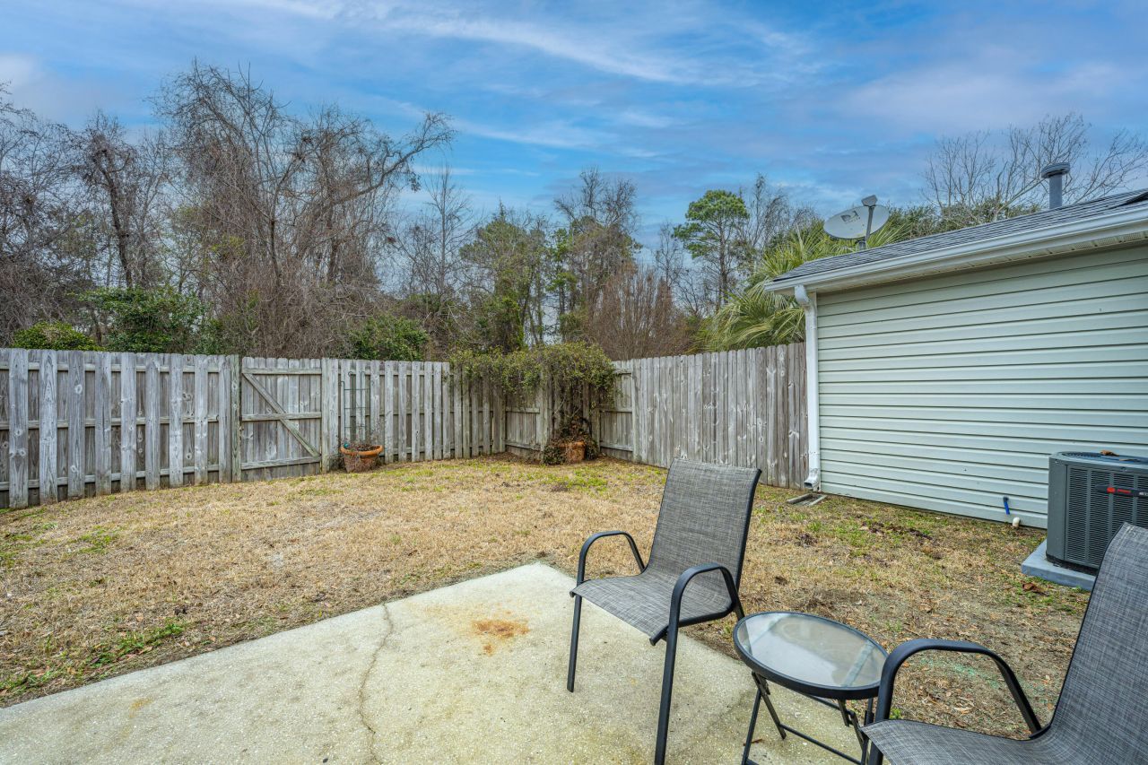 1573 Blaze Lane Photo 37