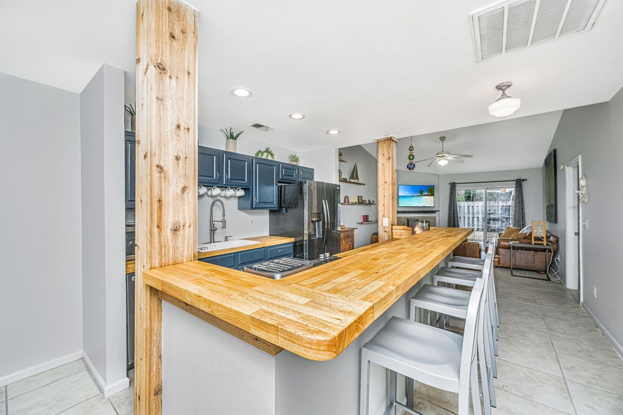 1573 Blaze Lane Photo 9