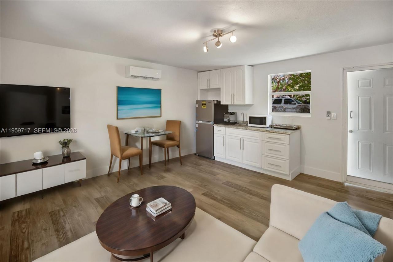 2311 Fletcher St, Hollywood, FL 33020 Photo