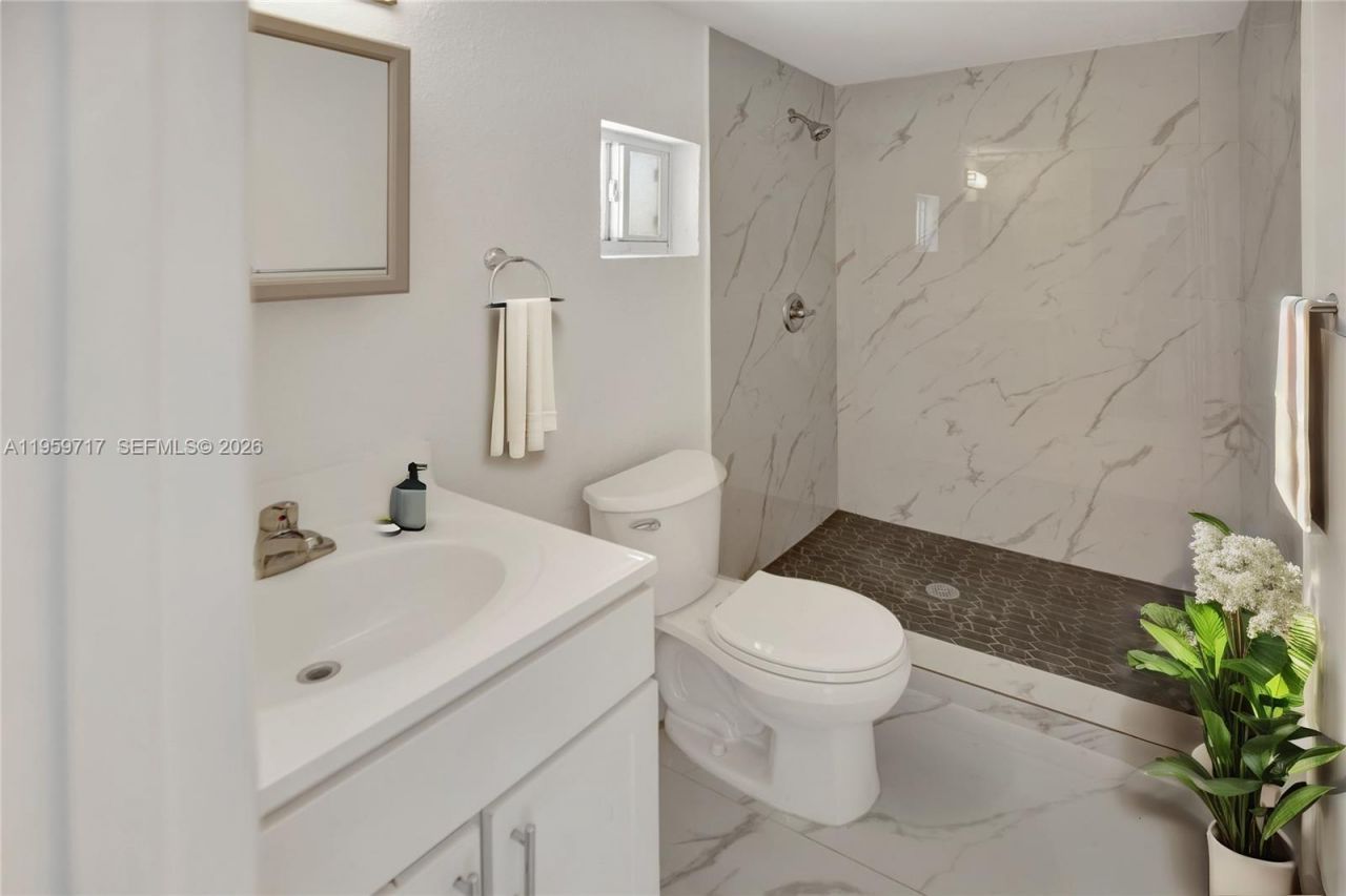 2311 Fletcher St, Hollywood, FL 33020 Photo