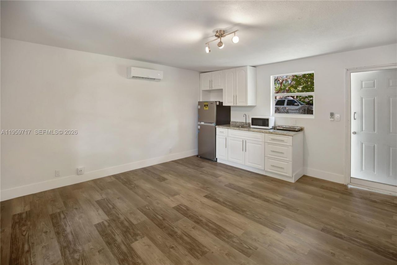 2311 Fletcher St, Hollywood, FL 33020 Photo