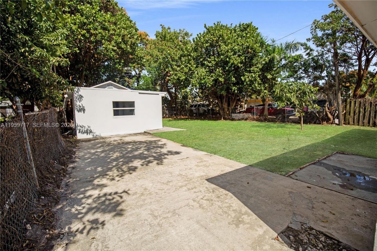 2311 Fletcher St, Hollywood, FL 33020 Photo