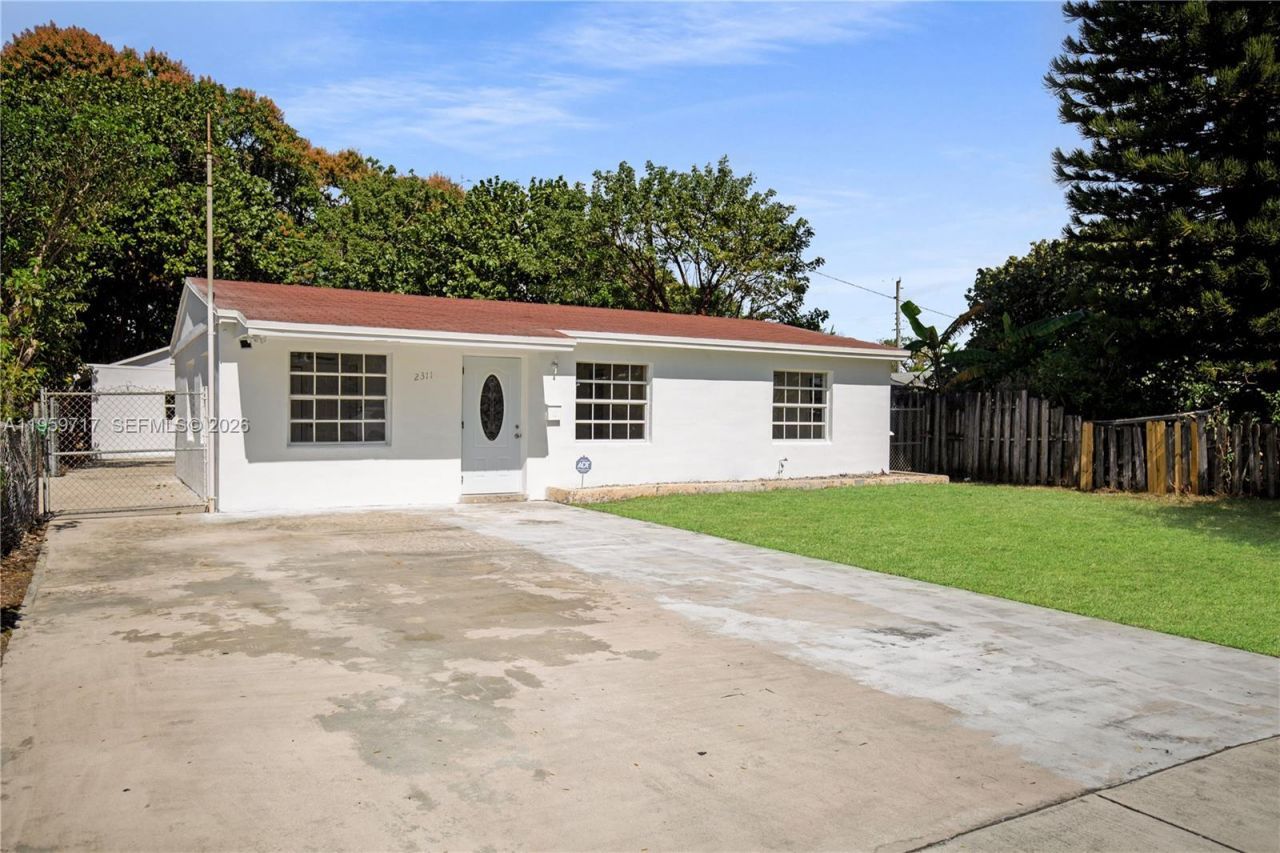 2311 Fletcher St, Hollywood, FL 33020 Photo