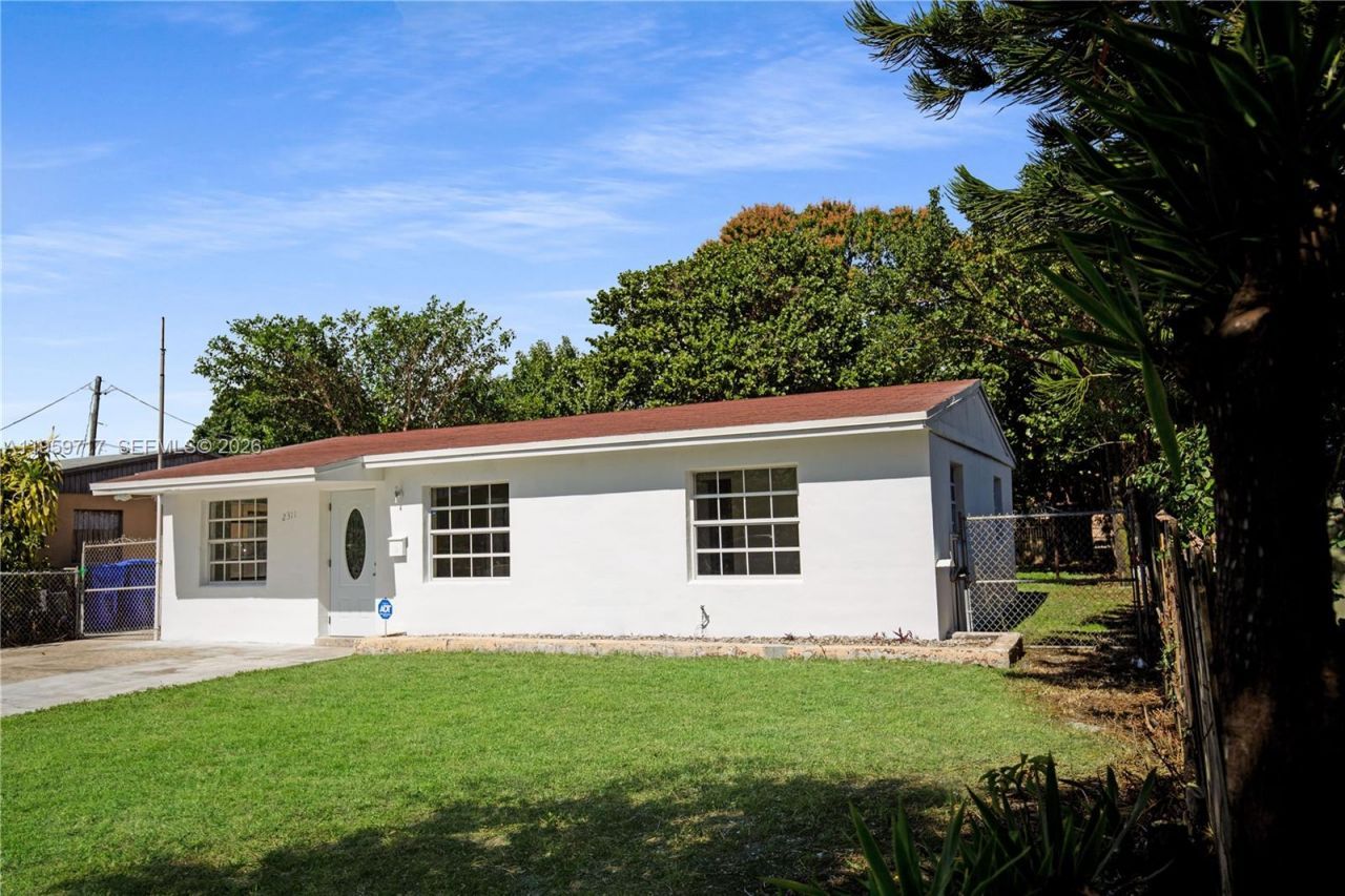 2311 Fletcher St, Hollywood, FL 33020 Photo