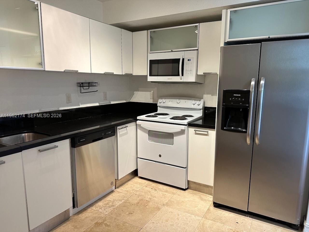 1080 99th St , Unit 322, Bay Harbor Islands, FL 33154 Photo