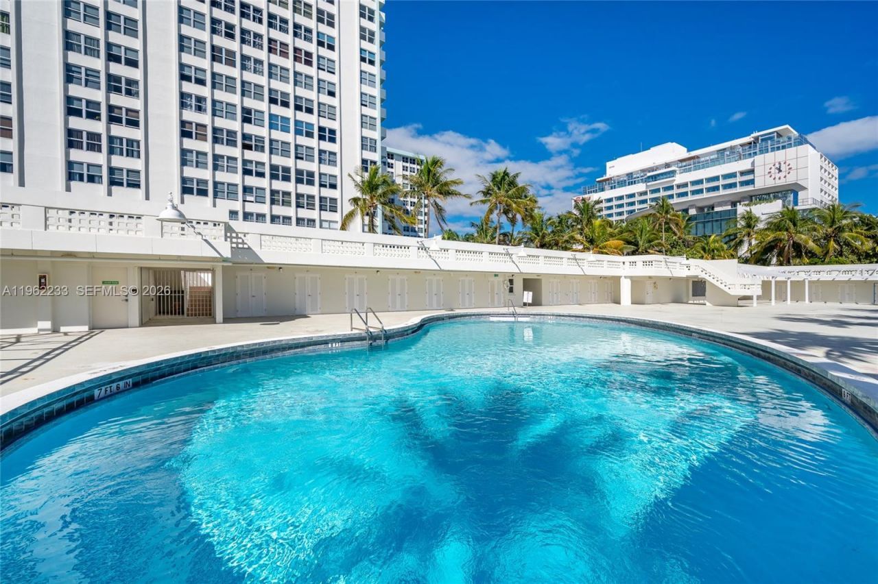 2899 Collins Ave, Unit 1505, Miami Beach, FL 33140 Photo