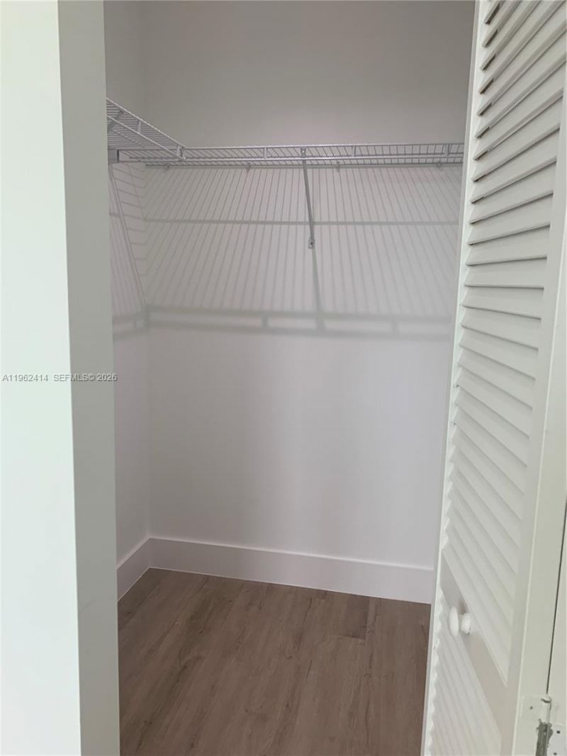 4100 Davie Rd, Unit 402, Davie, FL 33314 Photo