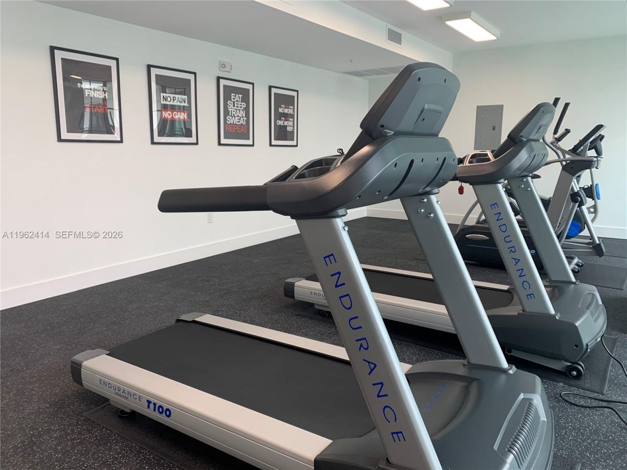 4100 Davie Rd, Unit 402, Davie, FL 33314 Photo