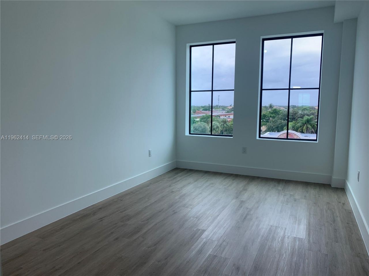 4100 Davie Rd, Unit 402, Davie, FL 33314 Photo