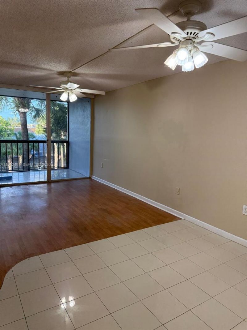 10825 SW 112th Ave, Unit 312, Miami, FL 33176 Photo