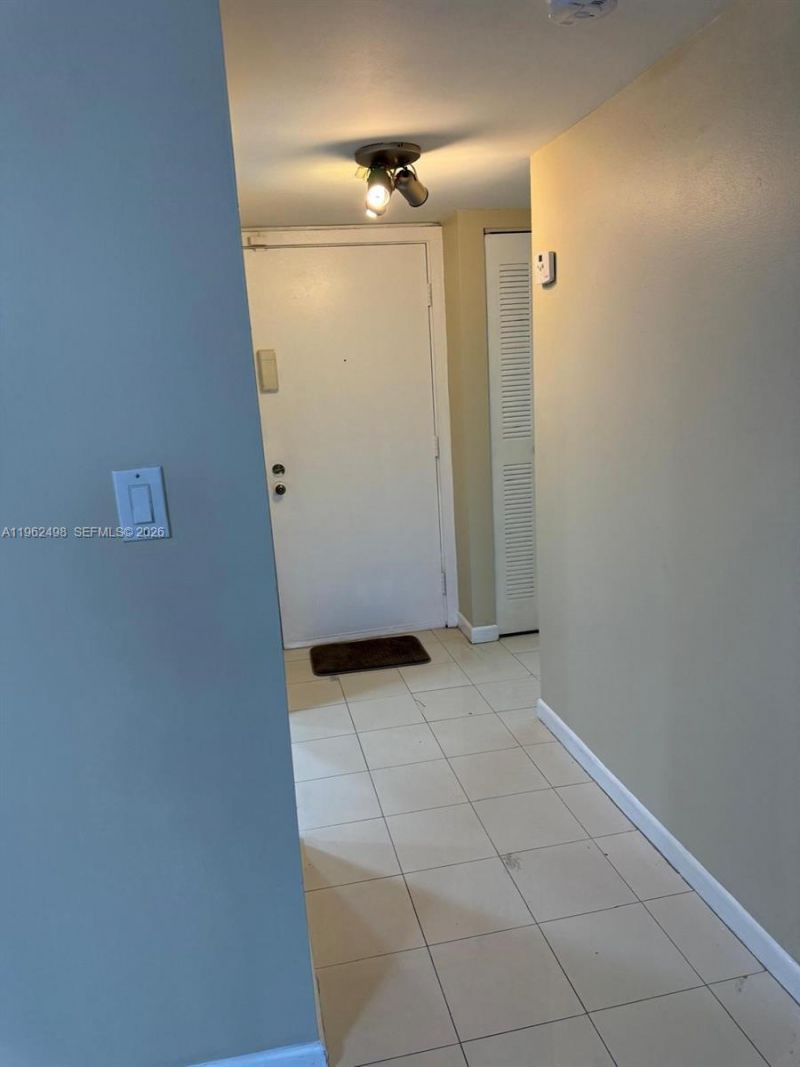 10825 SW 112th Ave, Unit 312, Miami, FL 33176 Photo