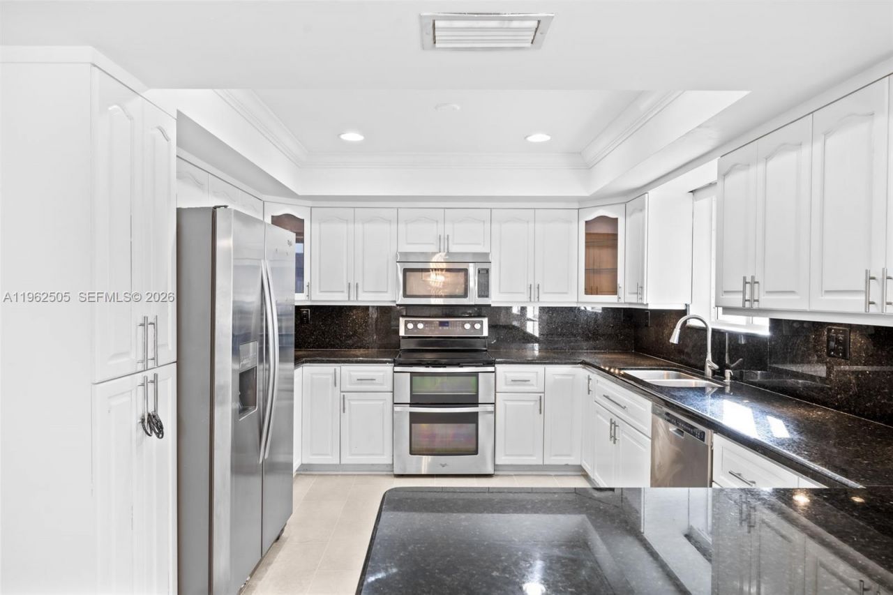 4400 SW 9th Ln, Miami, FL 33134 Photo