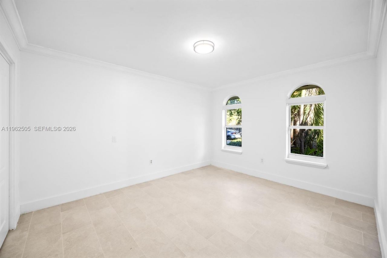 4400 SW 9th Ln, Miami, FL 33134 Photo