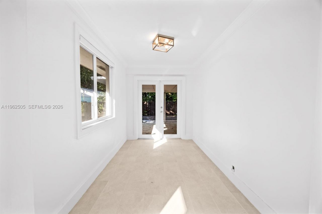 4400 SW 9th Ln, Miami, FL 33134 Photo