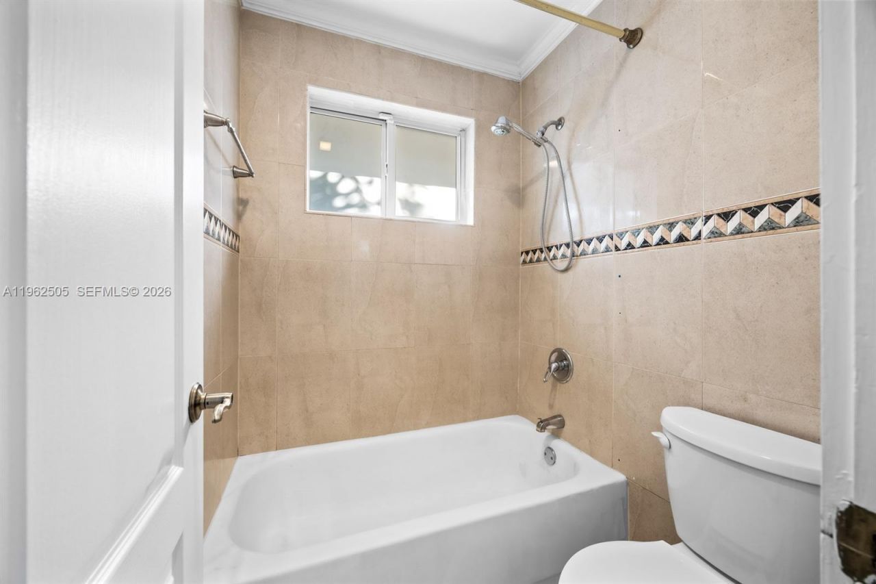 4400 SW 9th Ln, Miami, FL 33134 Photo