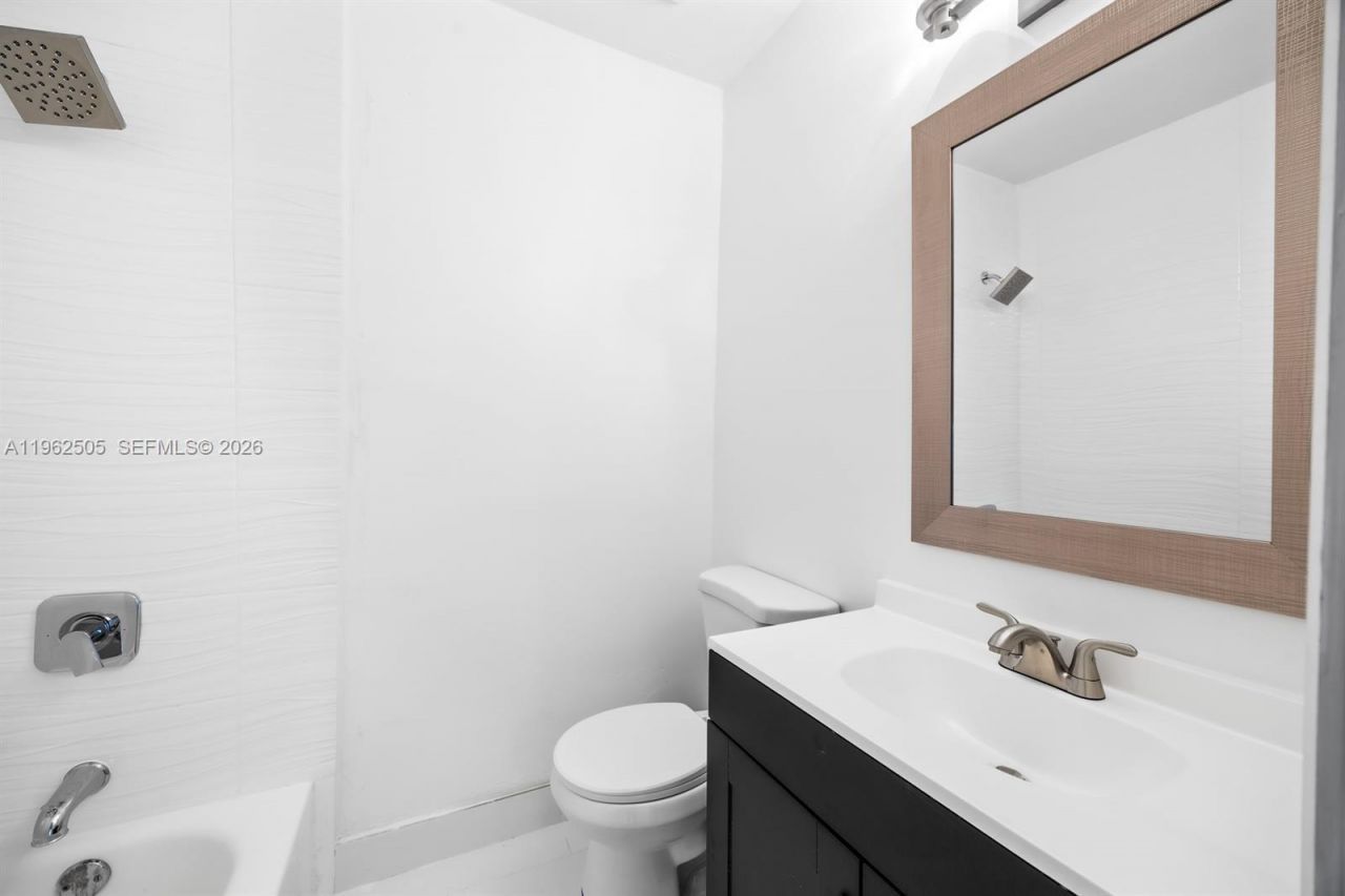 4400 SW 9th Ln, Miami, FL 33134 Photo