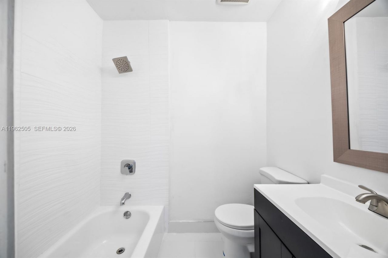 4400 SW 9th Ln, Miami, FL 33134 Photo