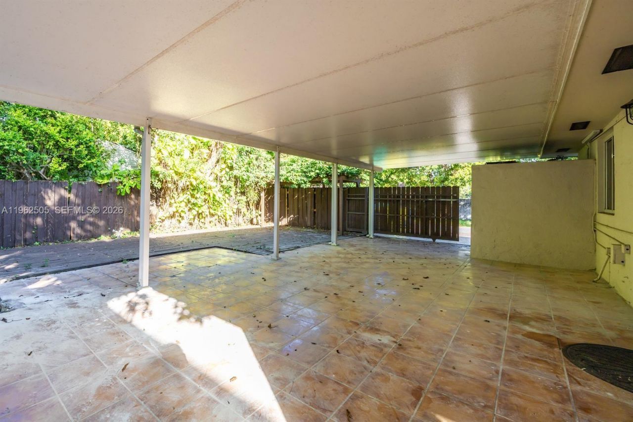 4400 SW 9th Ln, Miami, FL 33134 Photo