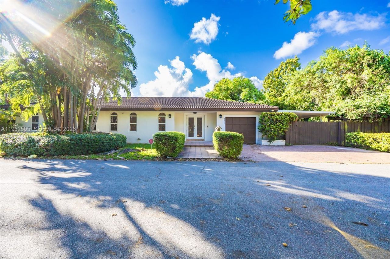 4400 SW 9th Ln, Miami, FL 33134 Photo