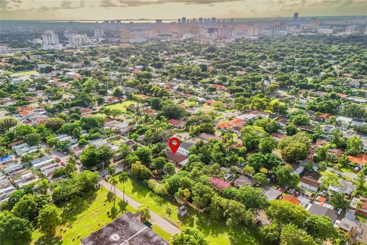 4400 SW 9th Ln, Miami, FL 33134 Photo