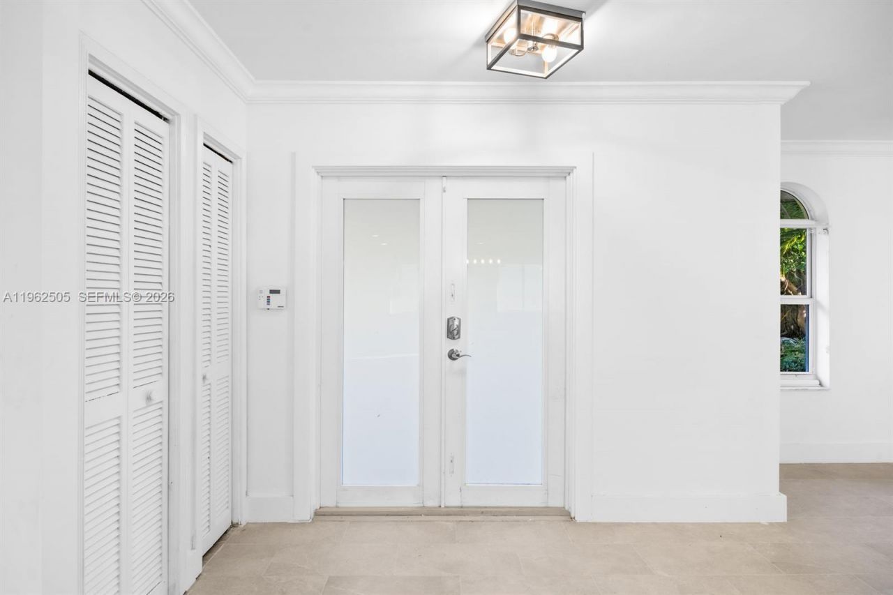 4400 SW 9th Ln, Miami, FL 33134 Photo