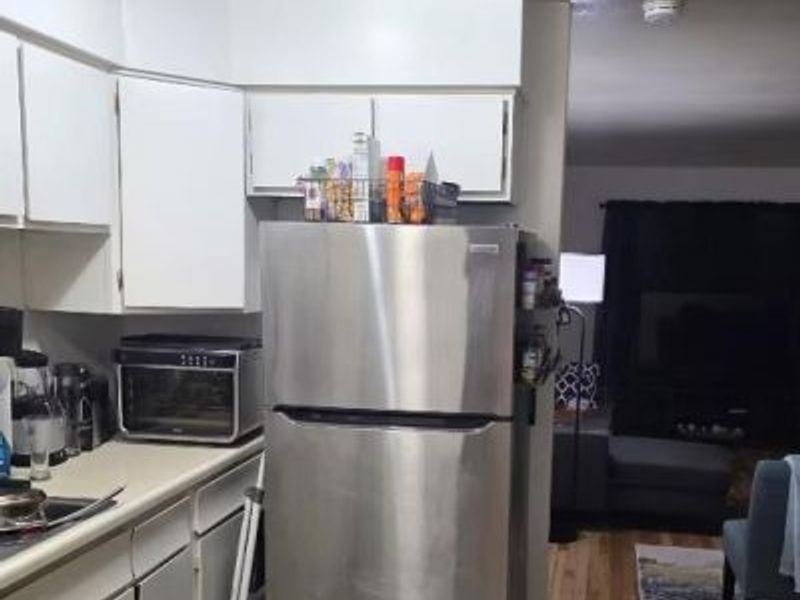 1112 Towne Street, Cincinnati, OH 45216 Photo 3