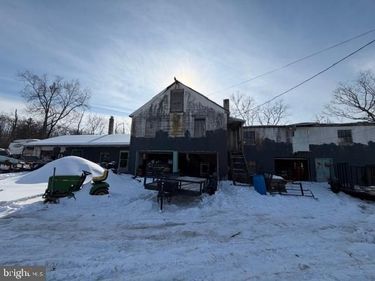 58 BATEMAN ROAD, YORK SPRINGS, PA 17372