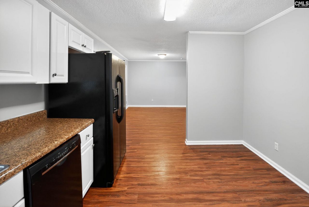 3725 Harrogate Road Photo 14