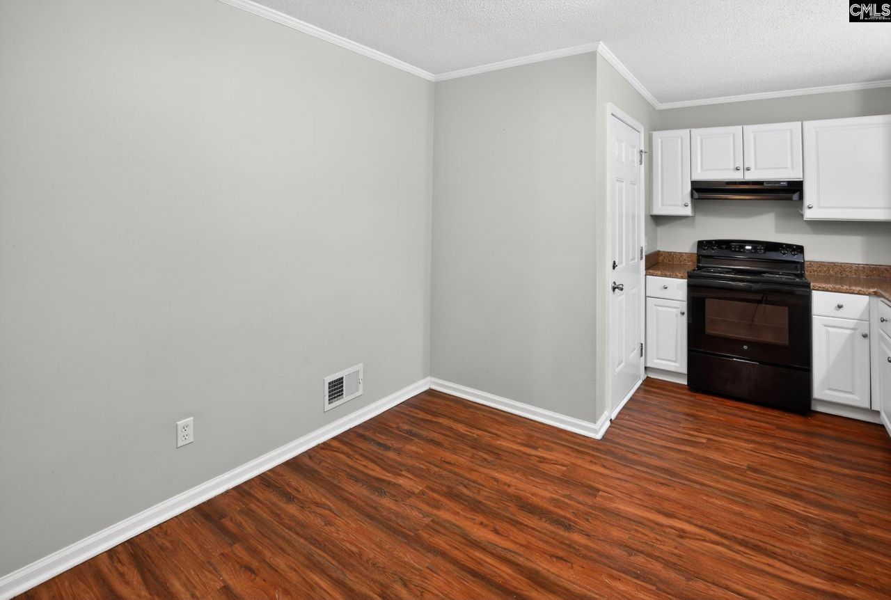 3725 Harrogate Road Photo 15