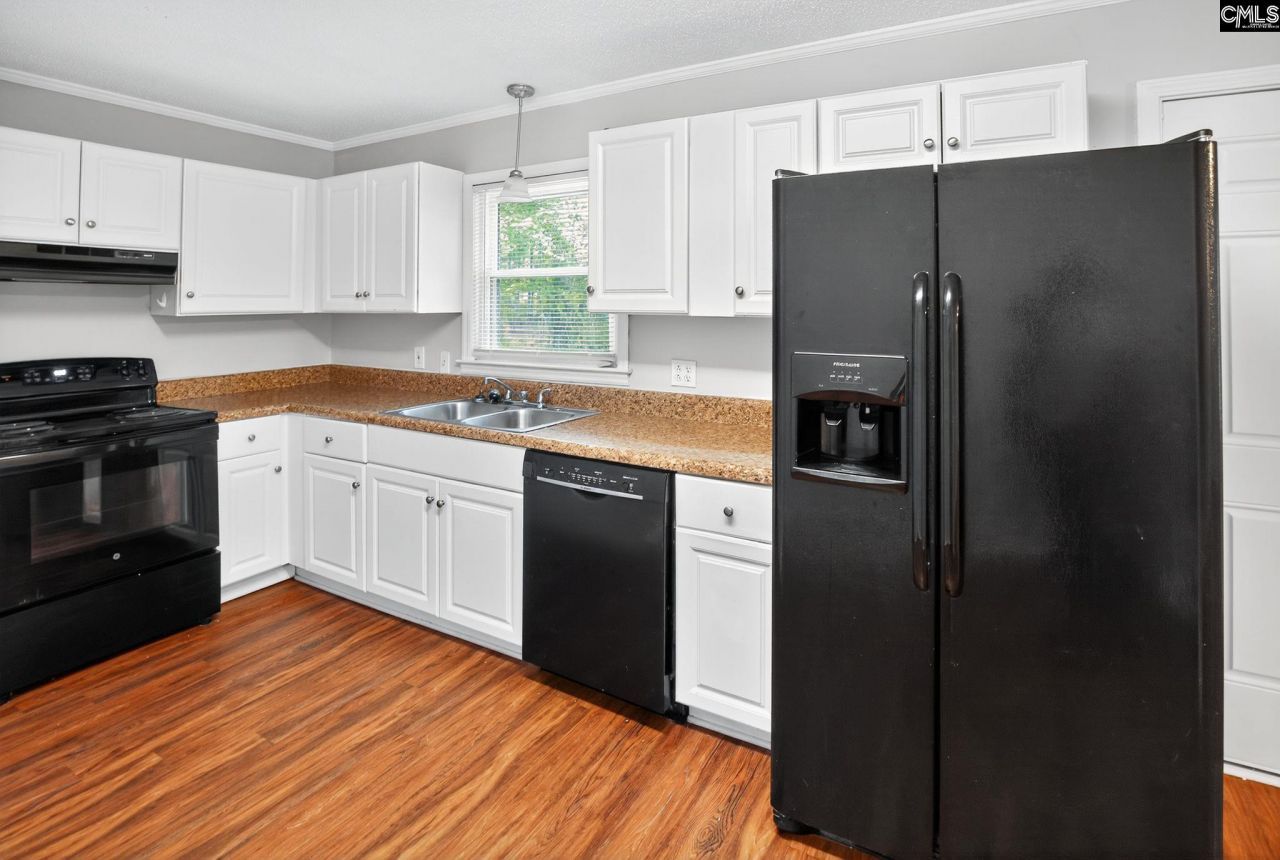 3725 Harrogate Road Photo 17