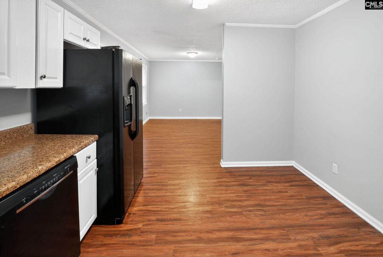 3725 Harrogate Road Photo 18