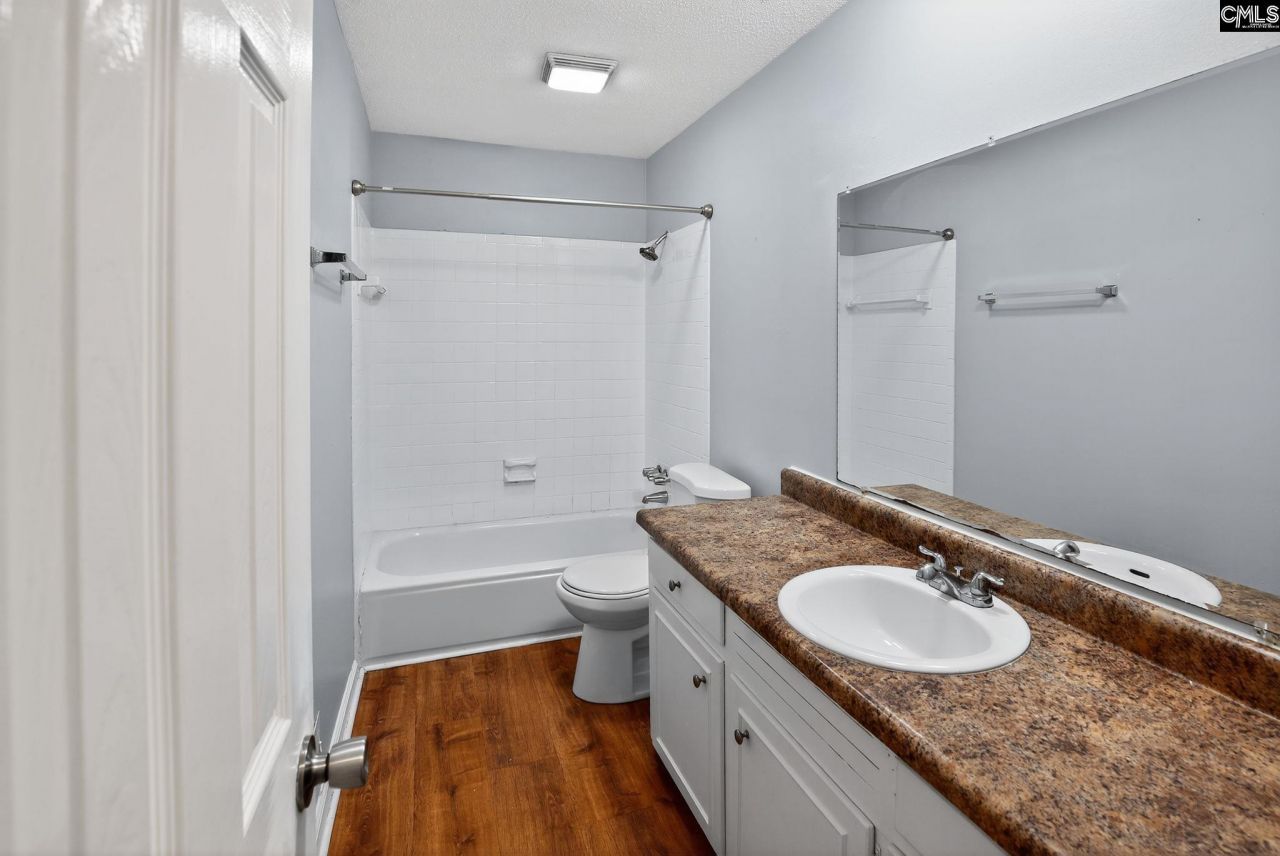 3725 Harrogate Road Photo 24