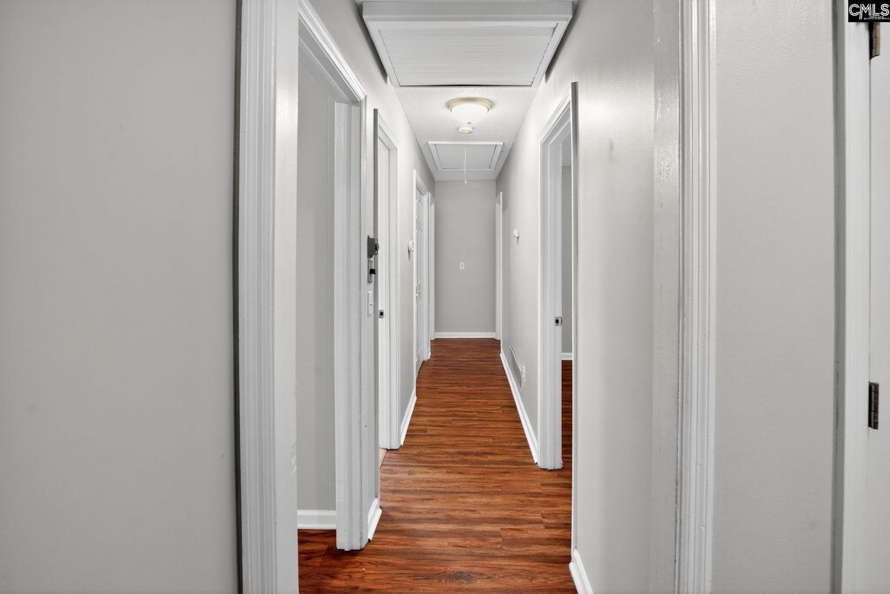 3725 Harrogate Road Photo 29