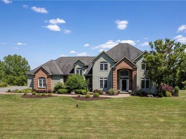 4020 Deer Crossing, Manlius, NY 13104