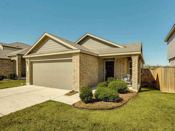 557 Greatest Gift WAY, Jarrell, TX 76537