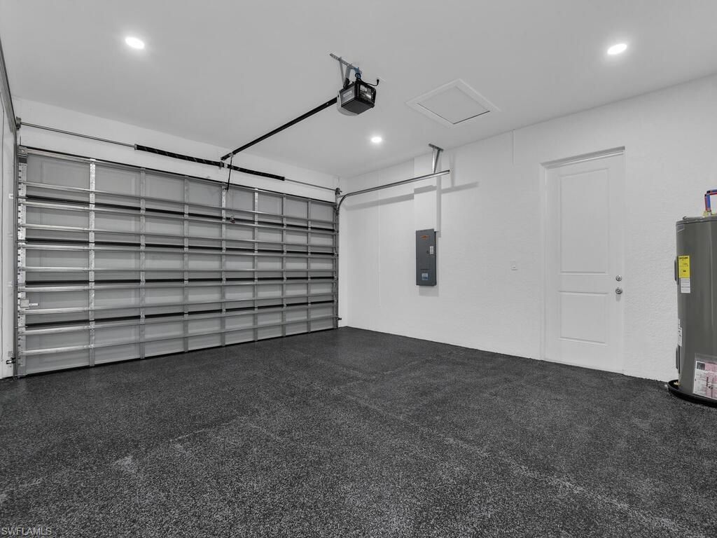 1033 Bassinger Ave S, Lehigh Acres, FL 33974 Photo