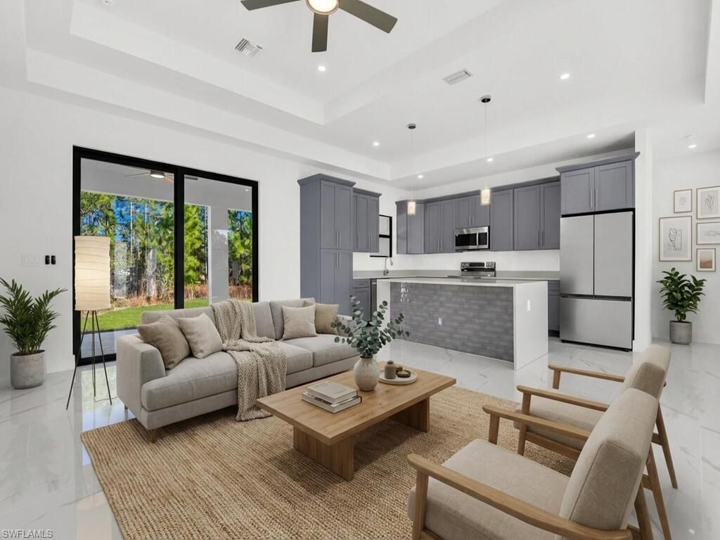 1033 Bassinger Ave S, Lehigh Acres, FL 33974 Photo