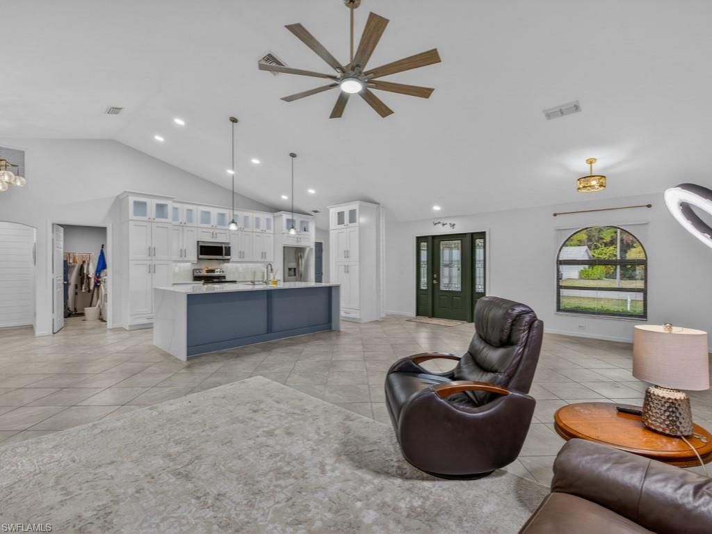 2264 Outrigger Ln, Naples, FL 34104 Photo
