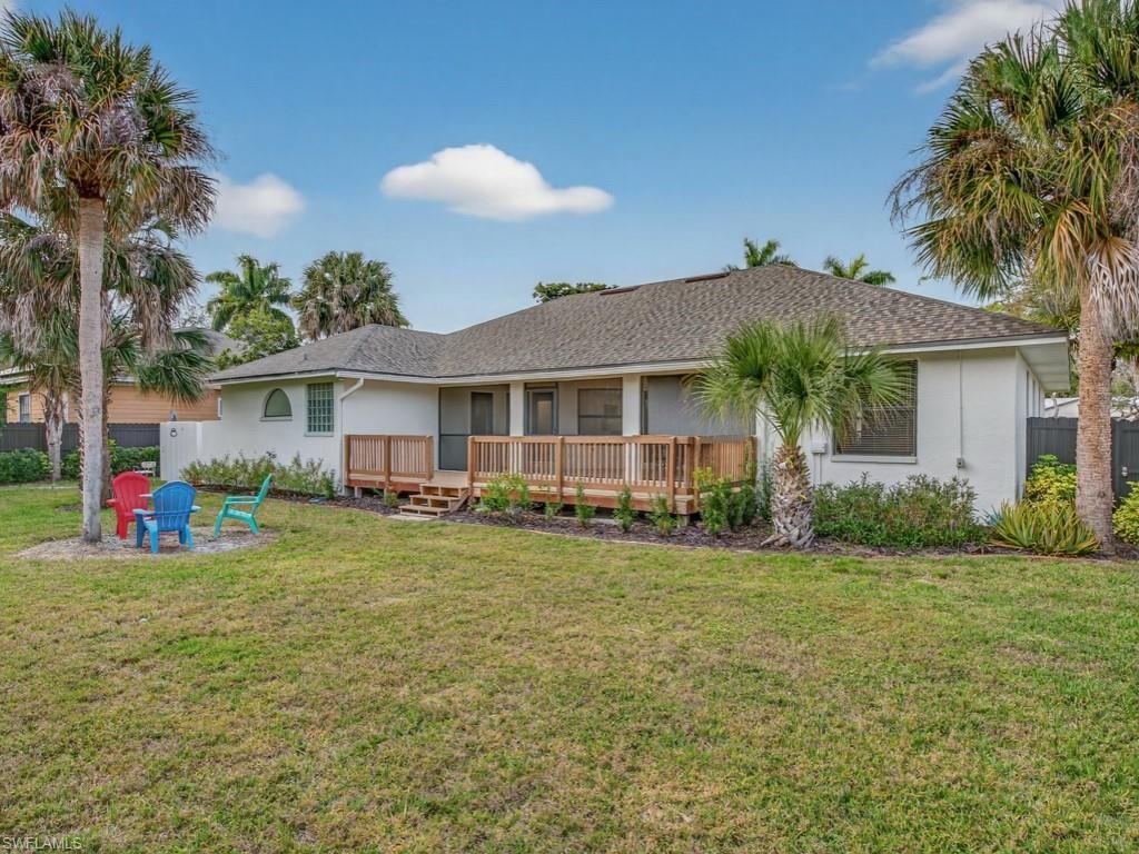 2264 Outrigger Ln, Naples, FL 34104 Photo