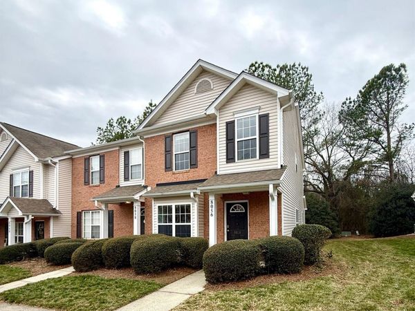 8056 Stoneham Court, Matthews, NC 28105