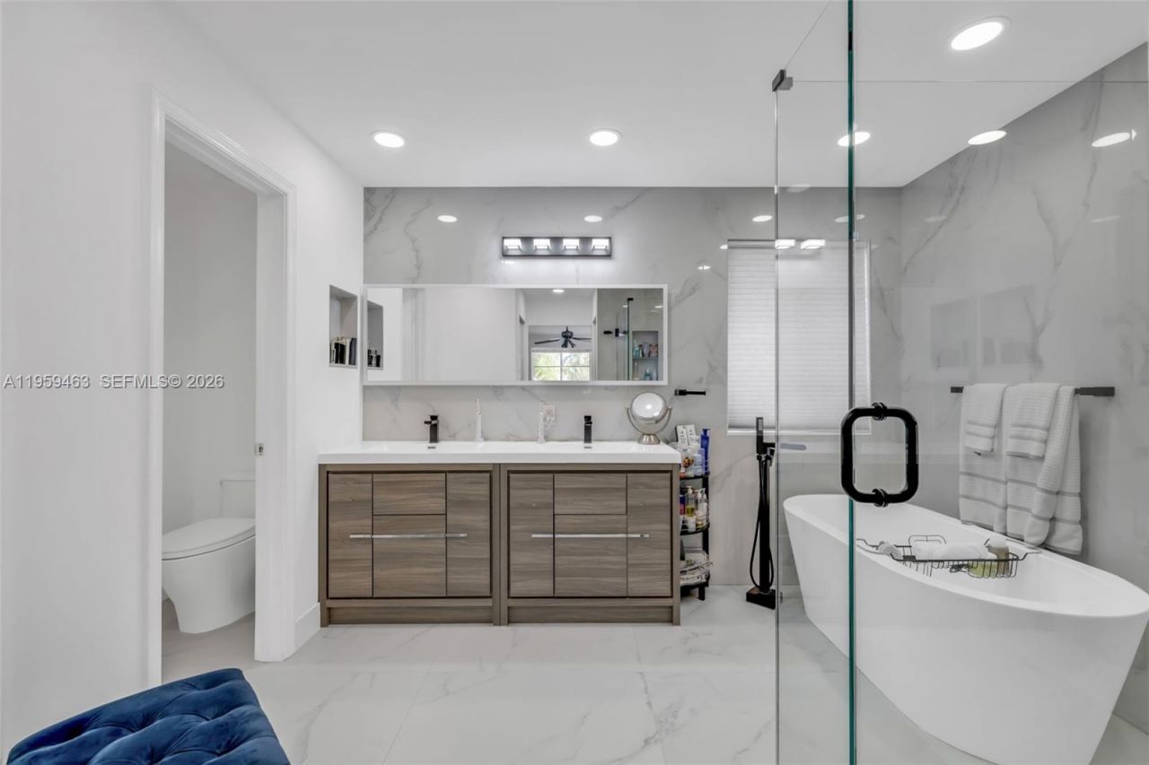 636 Vista Meadows Dr, Weston, FL 33327 Photo