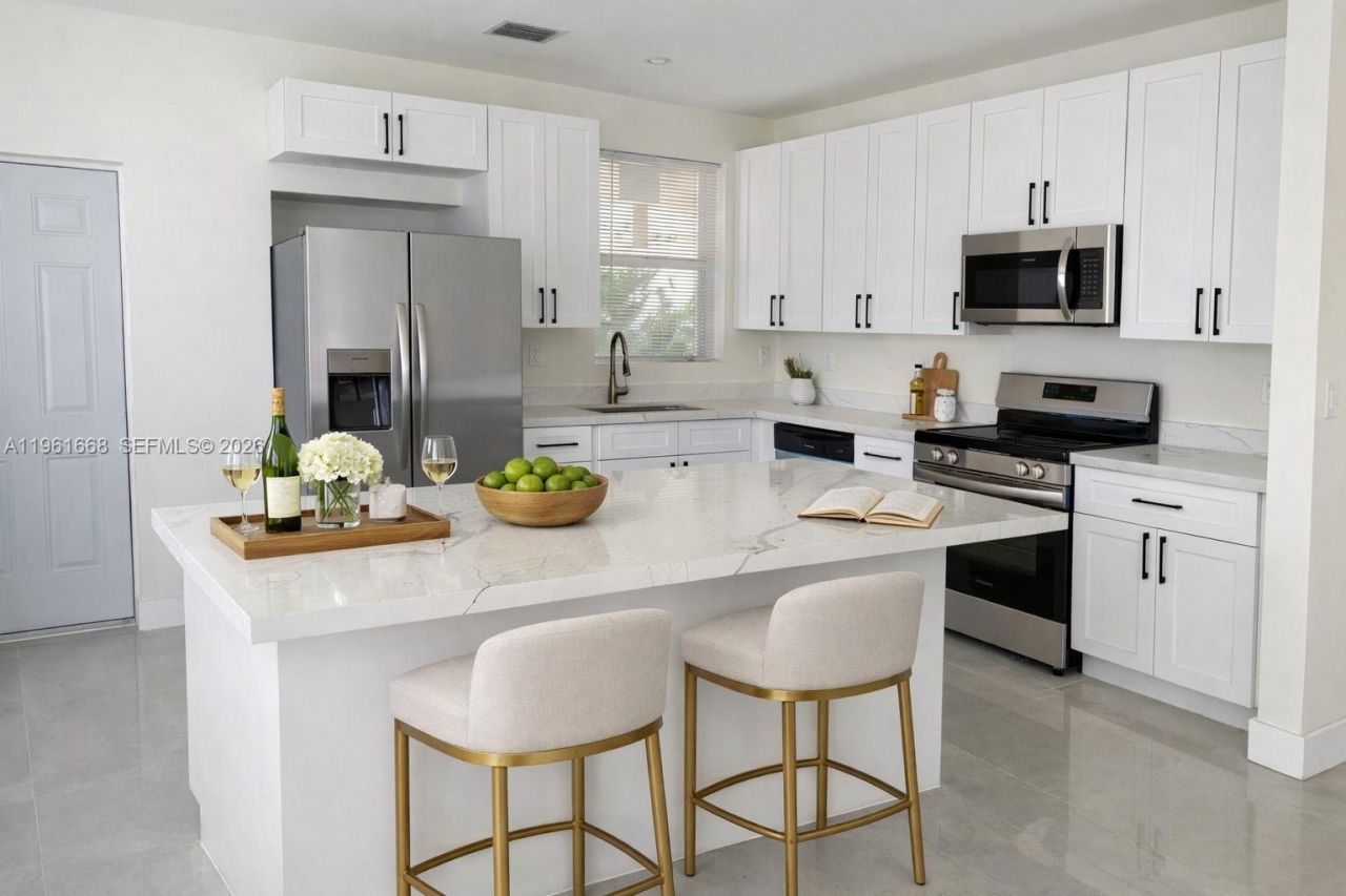 3079 NW Flagler Ter , Miami, FL 33125 Photo